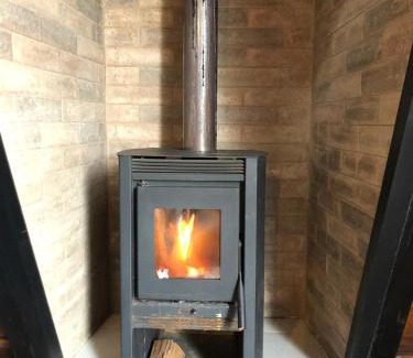 Sao Pedro de Alcantara Ski Chalet | Chalé com hidro, lareira e cozinha, perto Floripa