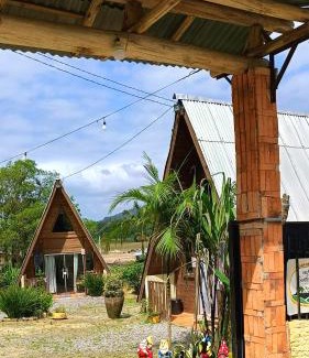 Santa Lidia Cabin | Chalé com Piscina e Natureza Primavera Rosa