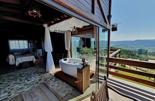 Santo Amaro da Imperatriz Apartment | Chalé da Montanha com Ofurô