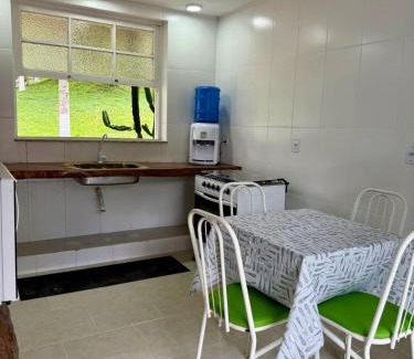 Vale dos Pinheiros House | Chalé das Hortênsias em São Lourenço a 2 km do Parque das Águas