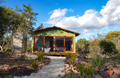 Iramaia House | Chalé das Mangabas, romântico, refúgio de paz com banheira de imersão