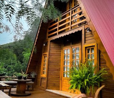 Vargem Alta Ski Chalet | Chalé de Madeira em Vargem Alta
