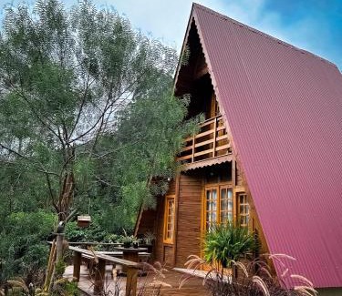 Vargem Alta Ski Chalet | Chalé de Madeira em Vargem Alta