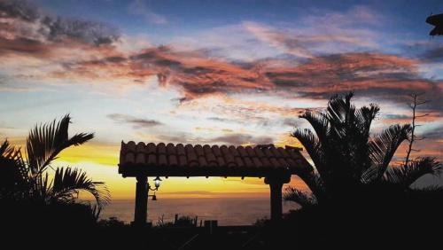 Arraial do Cabo Cabin | Chalé de Pedras no Pontal do Atalaia