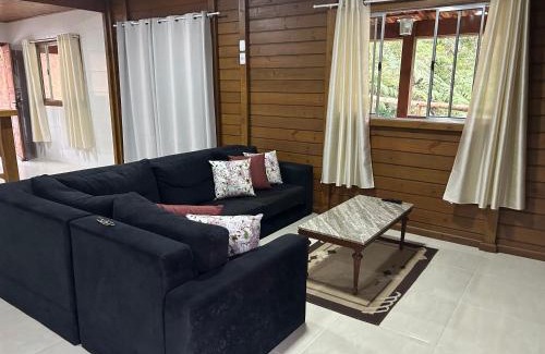 Vitor Hugo House | Chalé Essência do Vale