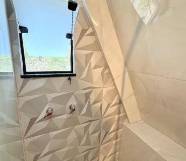 Nova Friburgo Ski Chalet | Chalé na Serra com banheira e vista incrível