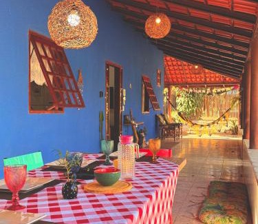 Cavalcante House | Chalé Pequi, Romântico e espaçoso, com ar cond conforto e aconchego