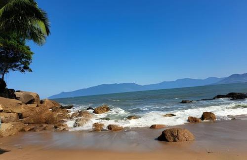 Ipiranga Ski Chalet | Chalé Próximo a Praia Martim de Sá