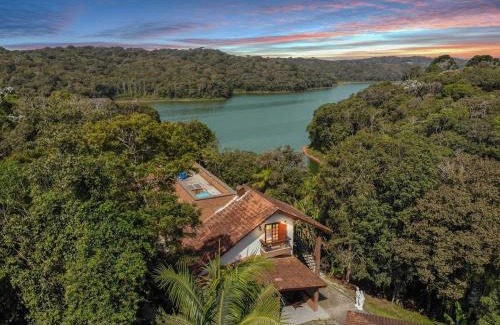 Taquacetuba House | Chalé Privado no lago Piscina Churrasqueira