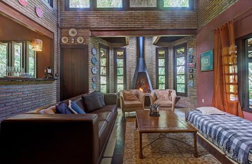 Northeast Region House | Chalé Rústico na Serra de Mulungu by CDH