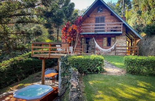 Sao Bento do Sapucai Ski Chalet | Chalé São Bernardo - banheira de hidromassagem privativa