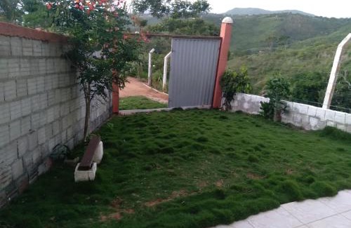 Aratuba House | Chalé Sitio Miranda Sra Solange