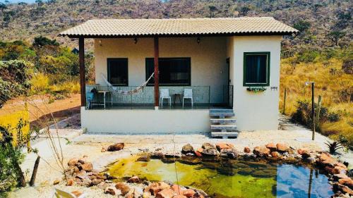 Lapinha da Serra House | Chalé Topázio Azul · Chale Independente e Privativ