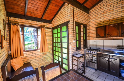 Bombas Hotel | Chalés do Holandês Eco Pousada