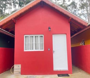 Extrema Cabin | Chalés do vale Extrema vermelho