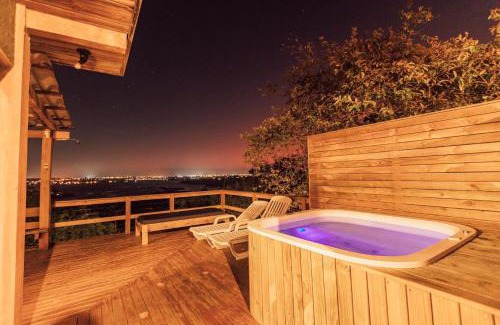 Praia do Rosa House | Chalés e Bangalôs Ibiraquera