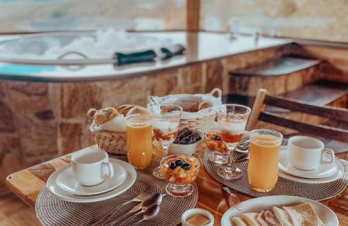 Sapucai-Mirim Cabin | Chalés Encanto Das Pedras - Chalé Master luxo