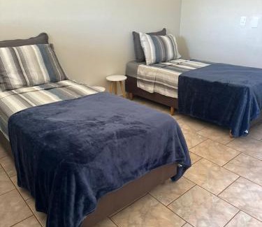 Alvorada do Sul Cabin | Chalés no Quintal