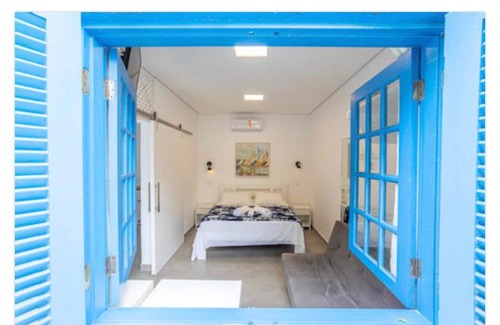 Centro Comercial Apartment | Chalés Porto Perequê