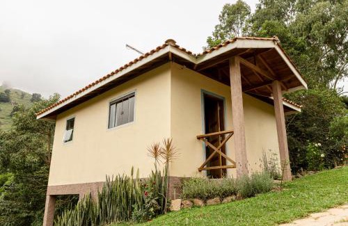 Paraisopolis Cabin | Chalés Vale da Lua