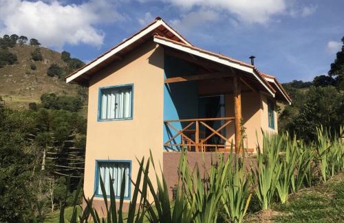 Paraisopolis Cabin | Chalés Vale da Lua