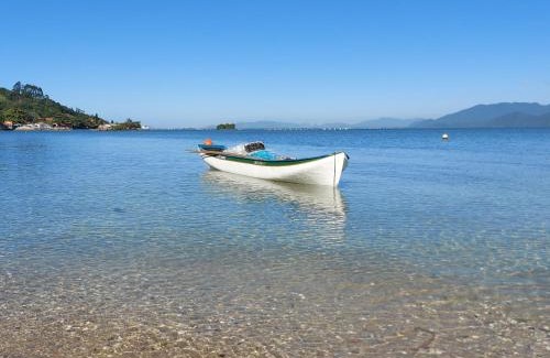 Caiacanga Ski Chalet | Chalézinho na montanha com vista para o mar