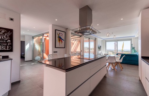 Salobre Ski Chalet | Chalet in Maspalomas with Heated Pool