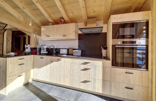Le Bettaix Ski Chalet | Chalet, wifi, 5th floor, view valley, fitness, terrace, fireplace or stove, parking, tv, ski locker