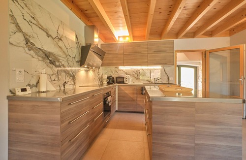Saint-Pierre-de-Chartreuse Ski Chalet | Chalet 'Les 3 Som' with Mountain View, Private Terrace and Wi-Fi
