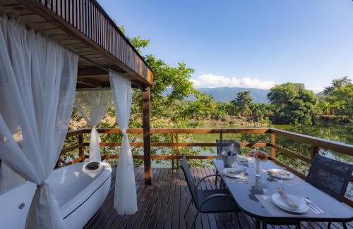 Joinville Ski Chalet | Chale confortavel com pisc,WiFi, garagem e jacuzzi