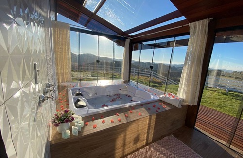 Costas Ski Chalet | Chales Conforto Mineiro