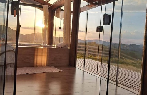 Costas Ski Chalet | Chales Conforto Mineiro