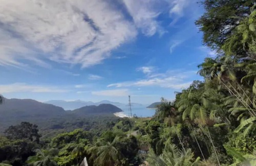 Prumirim Ski Chalet | Chalés Prumirim 04, five minutes from the BEACH and WATERFALL of PRUMIRIM in UBATUBA