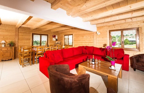 Chatel Ski Chalet | Chalet 14 pers (12 adults max) - authentic, spa, close to the centre and slopes