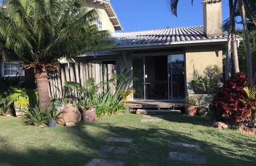 Florianopolis Ski Chalet | CHALET 2 IN GATE CONDOMINIUM 1 BLOCK BEACH|AIR CONDITIONING|WI-FI|BBQ