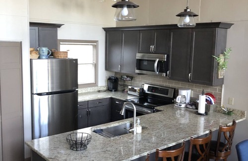Beech Mountain Ski Chalet | Chalet - 2 king bed, 2ba, Ski, Golf, Tennis, Hike, Mountain Bike, Fish.