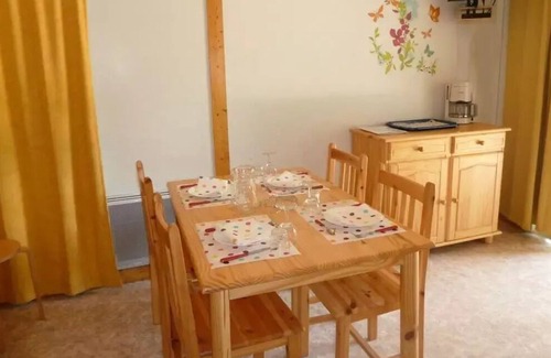 Champagnole Ski Chalet | Chalet 2 Schlafzimmer - dim 5 Personen