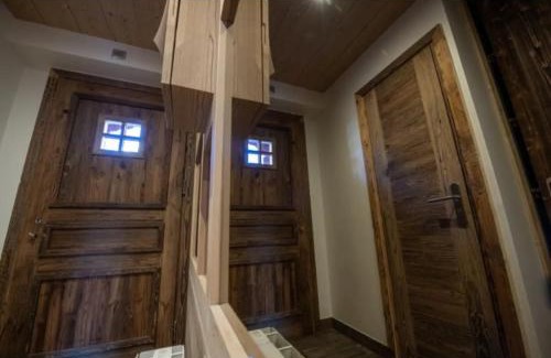 Viel-Alpe Ski Chalet | Chalet 24 pers sur la route du tour