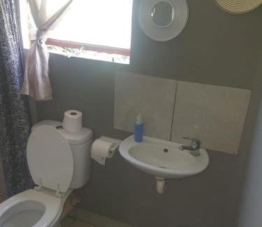 Broederstroom Ski Chalet | Chalet 5 At Cynthias Country