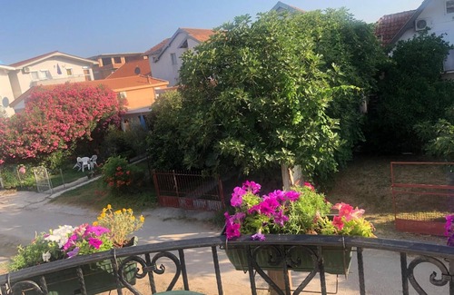 Bregvija Ski Chalet | Chalet 500 meter from the "Grate Beach",surounded with a rich and green Garden