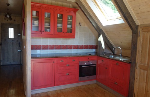 Huez-en-Oisans Ski Chalet | Chalet 6 to 8 pers. facing south with view, ideal for family with children