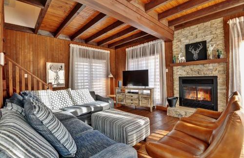 Stoneham Ski Chalet | Chalet 9006 Chemin des Alpages by Les Chalets Alpins
