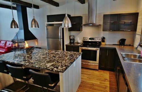 Stoneham Ski Chalet | Chalet 9013 Chemin des Alpages by Les Chalets Alpins