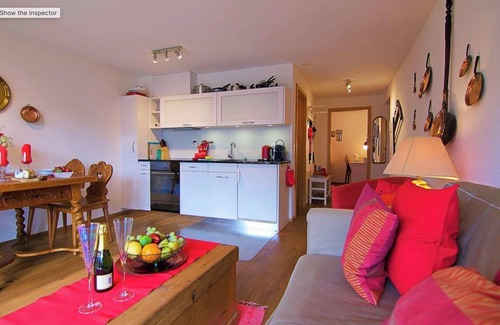Wengen Ski Chalet | #Chalet Aberot.HOLIDAY FLAT #1 - BEST LOCATION & VIEWS IN TOWN