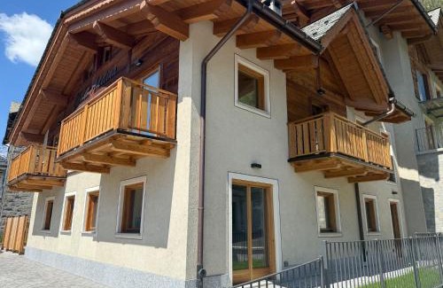 Isolaccia Ski Chalet | Chalet Adelina
