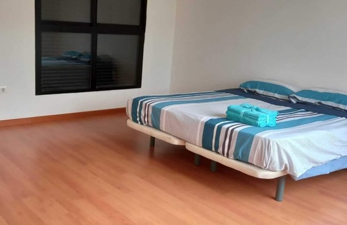 Favara House | Chalet Adosado en Esencia Natural
