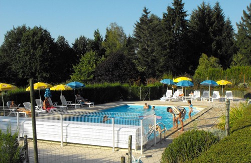 Mialet Ski Chalet | CHALET ALONG LAKE, GREEN PERIGORD, pool, quiet and perfect rest.