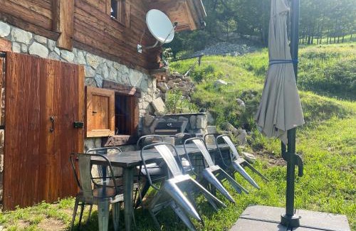 Les Sagnieres Ski Chalet | Chalet Alpage aux portes du Queyras