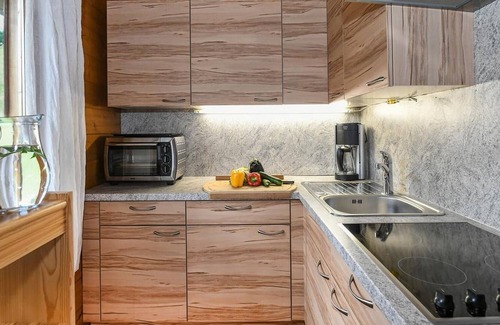 Monguelfo Ski Chalet | Chalet "Alpenblick" with Mountain View, Wi-Fi & Garden