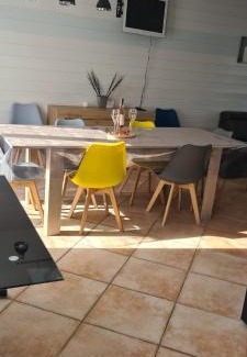 Signy-lAbbaye House | CHALET ANTLANA maison chaleureuse